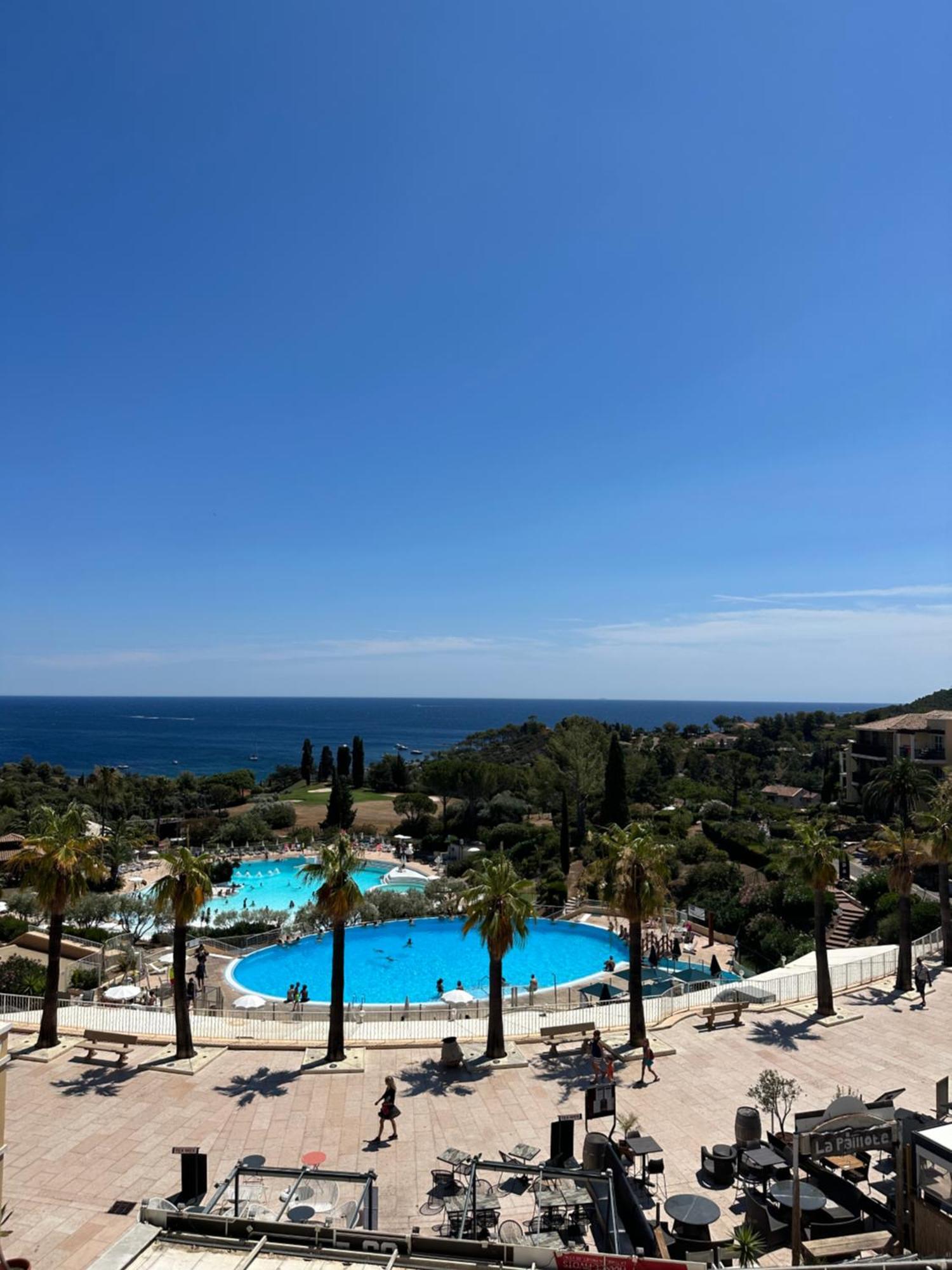 Cap Esterel Vue Mer Et Climatise Saint-Raphaël Exterior foto